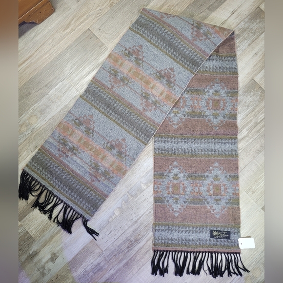 vintage cashmere Accessories - vintage cashmere scarf desert gray and pink LN mint condition